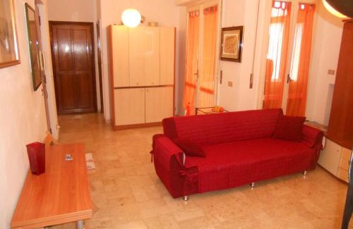 Municipio 2 Apartment | Khatuna Home