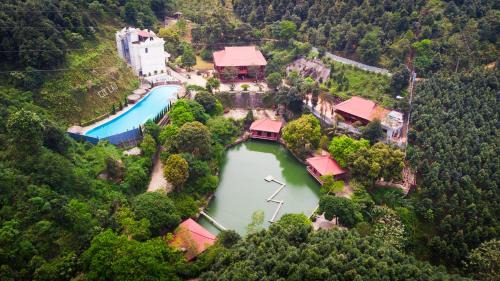 Bao Thang Hotel | Khu du lịch sinh thái Cỏ Lau Village