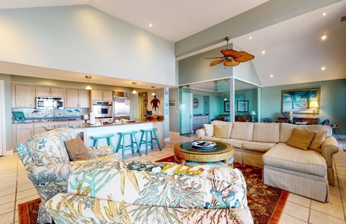 Seabrook Island Villa | Kiawah Exclusives:1318/20 Pelican Watch Villa
