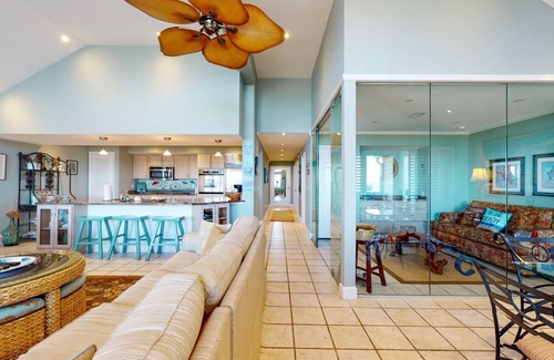Seabrook Island Villa | Kiawah Exclusives:1318/20 Pelican Watch Villa