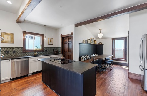 Ouray House | Kick Back & Relax. Tastefully restored 1902 Historic Home. Family friendly!