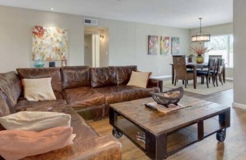 La Paz At Desert Springs House | Kierland retreat