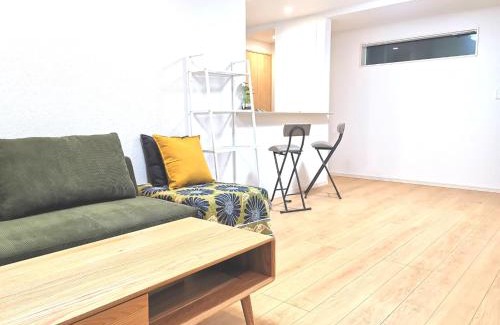Higashitateishi Apartment | KIK House