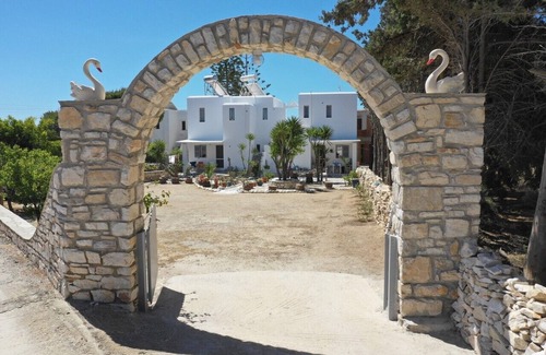 Chrissi Akti Apartment | Kiki's dream refurbished apartment with a bacony and sea views