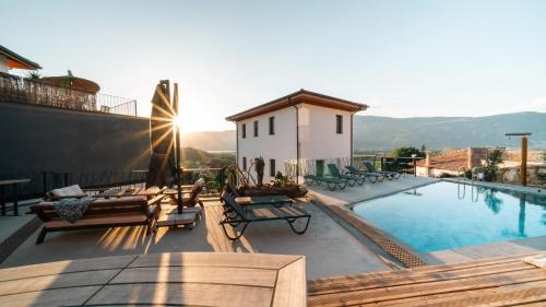 Akcapinar Apartment | Kikonia Art & Suites