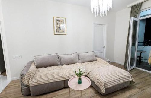 Tbilisi Apartment | Kikvidze Parkside Residence
