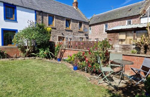 Johnshaven House | Kildonan cottage