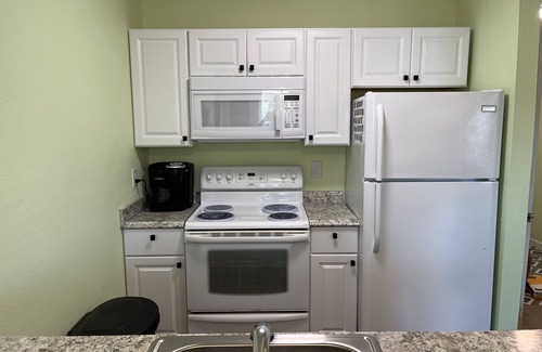 Kill Devil Hills House | Kill Devil Hills Oceanside Townhouse - 4 min. walk to beach access - Sleeps 4-5