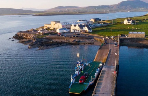 Killorglin House | Killorglin Town:Ring of Kerry Wild Atlantic Way Route.