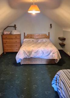 Kilmacrennan House | Kilmacrenan Guest House OPJG