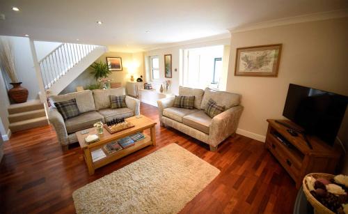 Achachork House | Kiltaraglen House