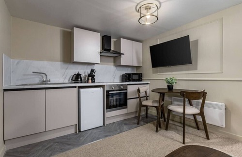 Tillicoultry Apartment | Kilted Quarter by The Wallace Monument