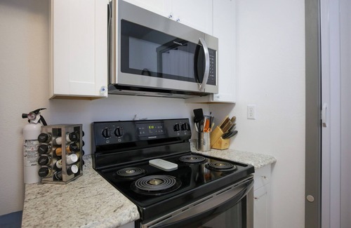 Bellview Apartment | Kimberly: Studio, 0.5 BA Apartment in Pensacola, Sleeps 2