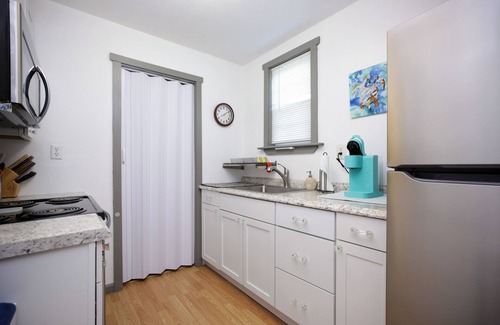 Bellview Apartment | Kimberly: Studio, 0.5 BA Apartment in Pensacola, Sleeps 2