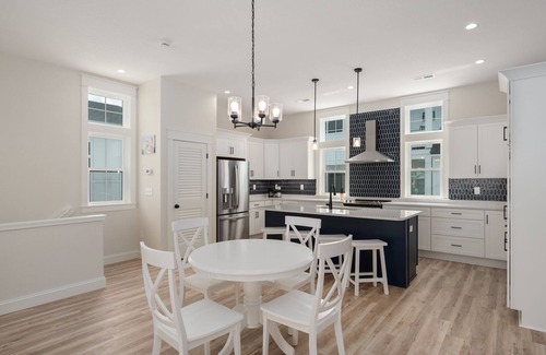 Kill Devil Hills House | Kinara: Newly Built Townhome with Ocean Views and Quick Walk to Beach!