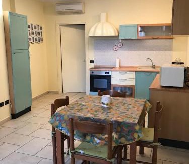 Peschiera del Garda City Centre House | KINDLY ROBERTA centro storico Peschiera,lago relax