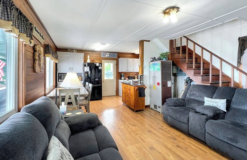 Northwest Piscataquis Cottage | Kineo Point (Waterfront on Moosehead Lake)