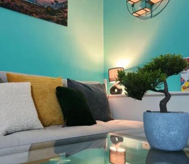 Falkirk Apartment | King Apartment