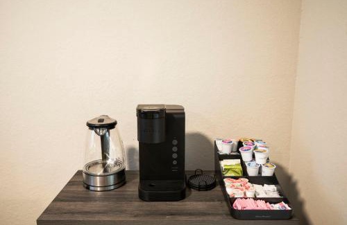 Smyrna Apartment | King Bed 5 min walk Truist Park The Battery