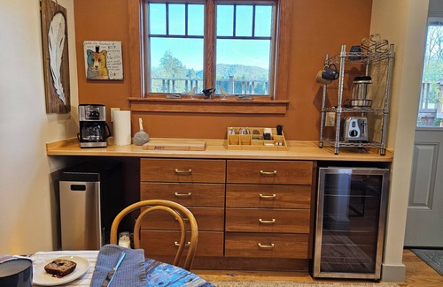 Asheville Apartment | King Bed, Pvt Entrance Suite in N Asheville, Minutes to All the Area Offers!