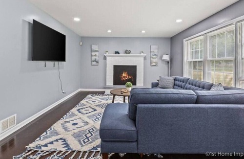 Antioch House | King beds, Free Wi-Fi, Gas Grill Cozy Antioch home