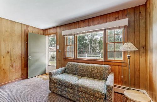 Alton Bay Hotel | King Birch Lake Home, Unit 6