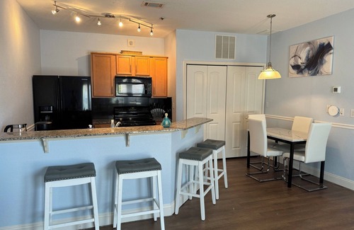 The Pines Condo | King Condo In Panama City Beach Resort Tourist Attractions Downtown Pier Park
