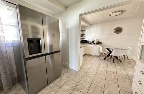 Tulare House | King of Tulare Near Downtown