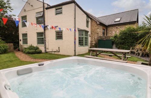 Bedale House | King's Cottage