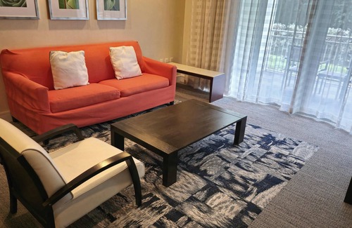 Doral Condo | King Studio with Kitchen – Near Convention Center