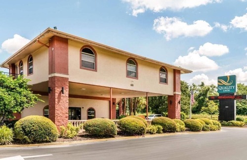 Orlando Apartment | King Suite Near Trimble Park ORL