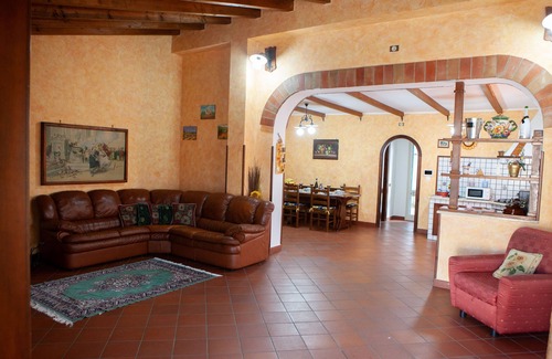 Partinico Villa | KING VALLEY RESORT