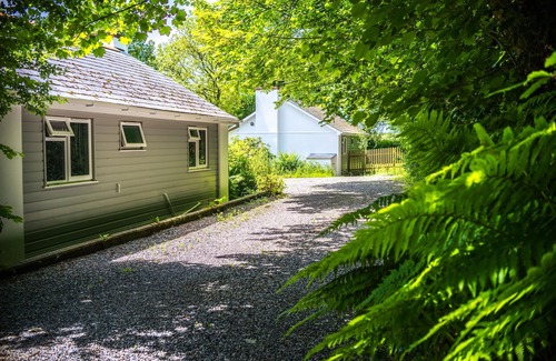 Bude Cottage | Kingfisher is Laid back luxury in 9-acres of countryside right near the beach