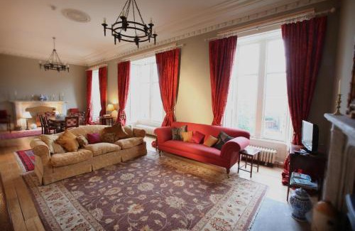Kinghorn Apartment | Kinghorn Town Hall