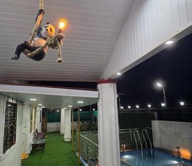 Karjat Villa | KingQueen Villa