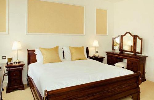 Bicester Hotel | Kings Arms Hotel
