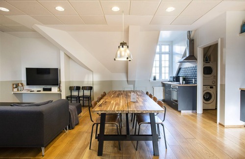 Copenhagen City Centre Apartment | Kings Garden 2 by Daniel & Jacob's
