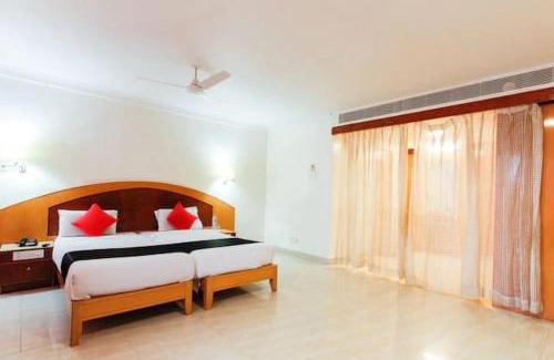 Palayankottai Hotel | Kings Snow Palace
