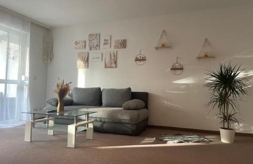 Freilassing Apartment | Kingsize Bett BOHO Apartment mit Tiefgarage nähe Salzburg