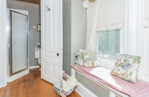 Fennville Bed & Breakfast | Kingsley House Bed & Breakfast