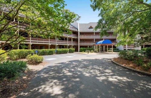 Arcadian Shores Condo | Kingston - Arrowhead 315 w/Elevator,Pool,beach