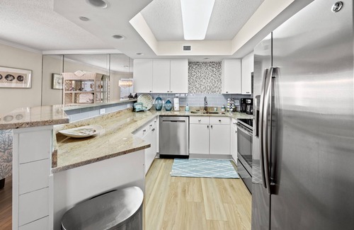 Arcadian Shores Condo | Kingston Brighton 1202 Oceanfront on 12th floor