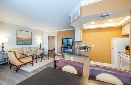 Florida Central Atlantic Coast Hotel | Kingstown Reef, 1Bedroom Presidential, Orlando FL