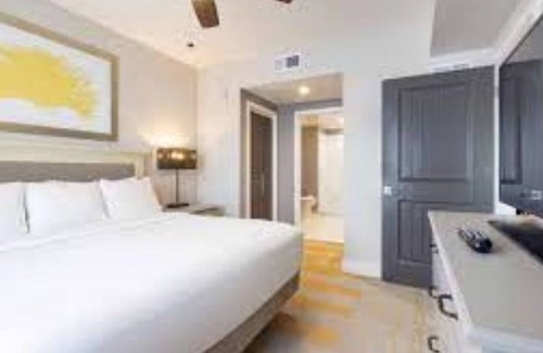 Florida Central Atlantic Coast Hotel | Kingstown Reef, 1Bedroom Presidential, Orlando FL