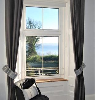 Burntisland Hotel | Kingswood Hotel