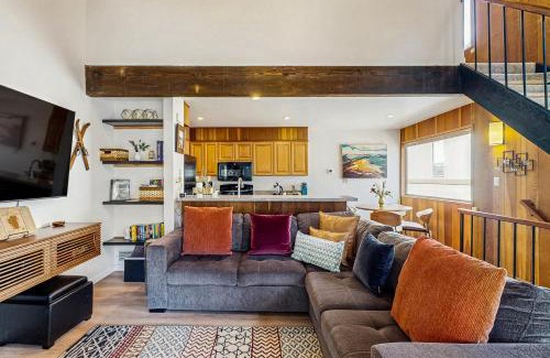Kings Beach House | Kingswood Village #135