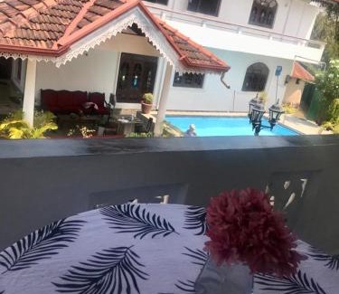 Negombo House | Kingz and Queenz - Negombo