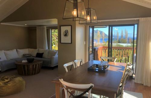 Kinloch House | Kinloch Lakeview Lodge - Taupo