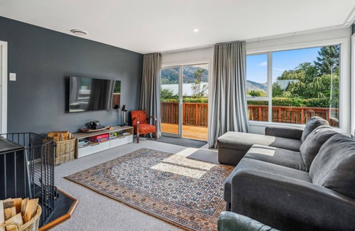 Lake Hawea House | Kinross - Lake Hawea Holiday Home