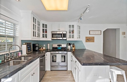 Clear Lake Shores House | Kipp — Boardwalk Bungalow